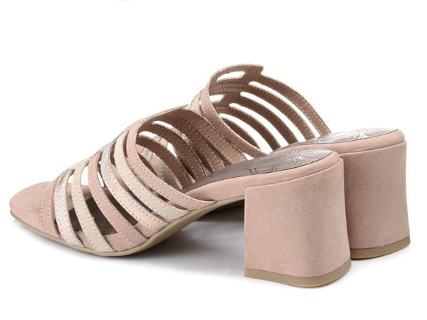 Klapki damskie beżowe Marco Tozzi 27203 na obcasie eleganckie letnie