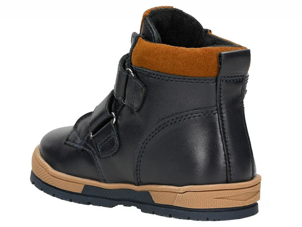 Buty dziecięce zimowe Bartek 8800556 chłopięce ocieplane wełną skórzane