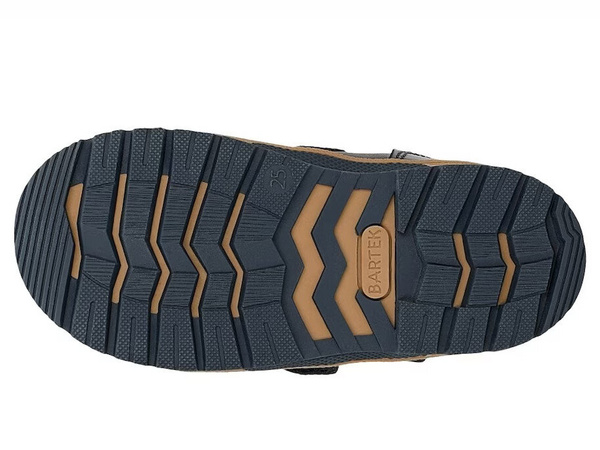 Buty dziecięce zimowe Bartek 8800556 chłopięce ocieplane wełną skórzane