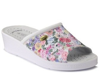 Klapki damskie medyczne skórzane Sanital Flex 698 antypoślizgowe atest