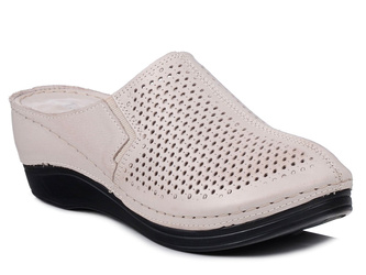 Klapki damskie na koturnie skórzane szare ażurowe T.Sokolski L25-164