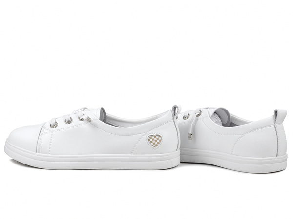 Półbuty damskie trampki skórzane białe wygodne lekkie T.Sokolski W26-467