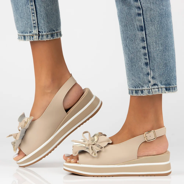 Sandały damskie beżowe Filippo DS7045/26 na platformie skórzane wygodne