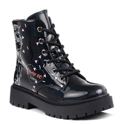 Buty zimowe dziecięce dziewczęce ocieplane czarne Wojtyłko 26107 zamek