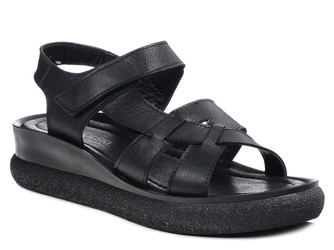 Sandały damskie czarne T.Sokolski L25-139 skórzane na platformie na rzep