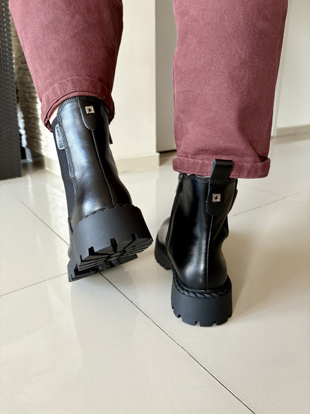 Botki damskie Big Star sztyblety skórzane ocieplane czarne OO274109