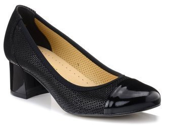 Czółenka damskie buty na obcasie skórzane czarne Venetto 1344