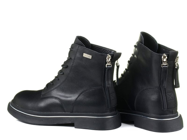 Trzewiki botki damskie GOE II2N4014 skórzane czarne ocieplane jesienne