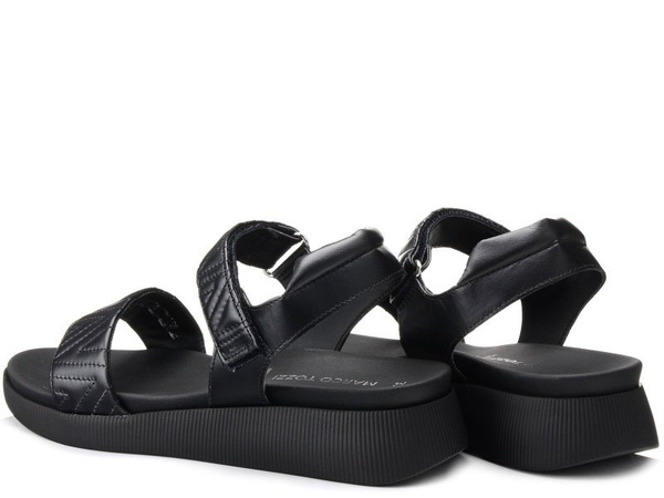 Sandaly damskie czarne Marco Tozzi 28524 na koturnie skórzane na rzep