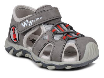 Sandałki chłopięce na rzepy zakryte palce wkładka skóra Wojtyłko 24436