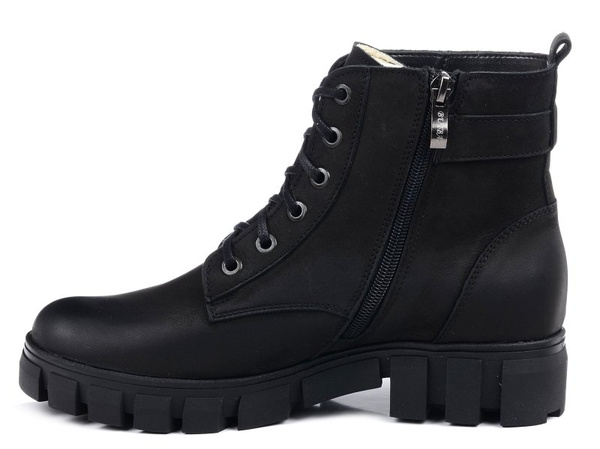 Botki damskie zimowe ocieplane skórzane czarne na platformie Venetto 373