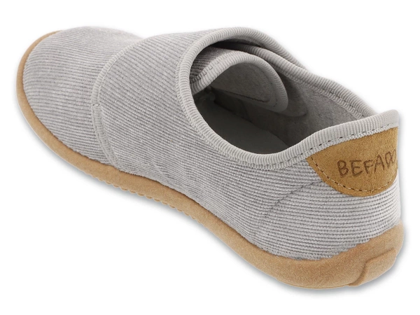 Kapcie dziecięce Barefoot do przedszkola na rzep szare Befado 904X001