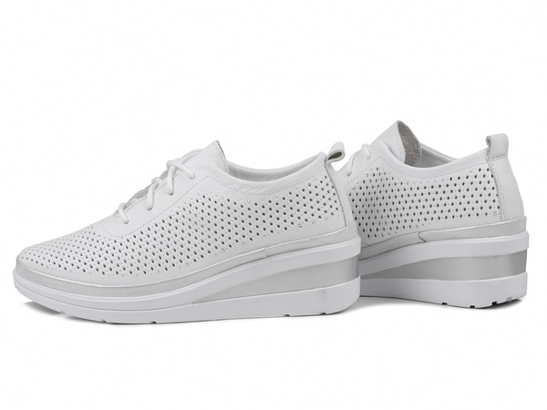 Buty damskie sneakersy na koturnie skórzane białe T.Sokolski W26-150