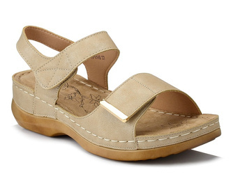 Sandały damskie na koturnie Evento 20SD98-0146 beżowe zapinane na rzepy