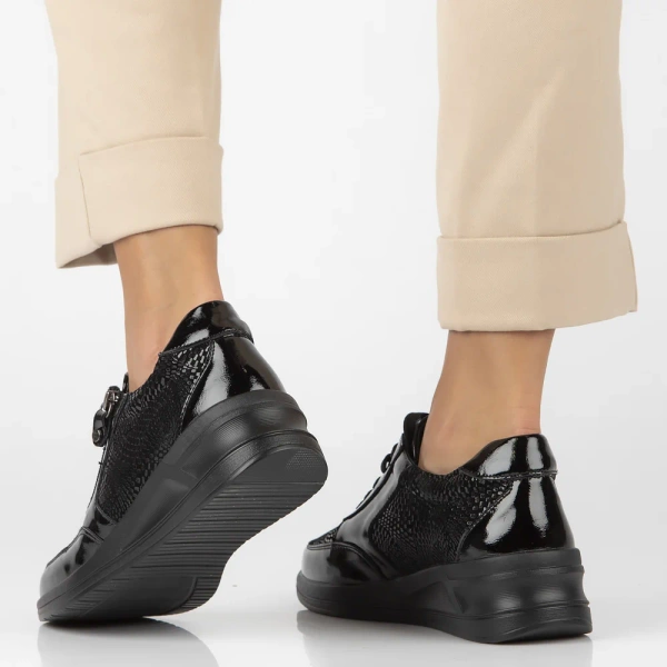 Półbuty damskie sneakersy na koturnie skórzane czarne Filippo DP6352/24