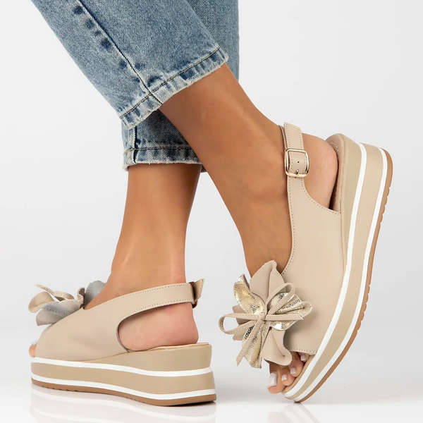 Sandały damskie beżowe Filippo DS7045/26 na platformie skórzane wygodne