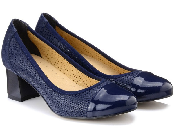 Czółenka damskie buty na obcasie skórzane granatowe Venetto 1344