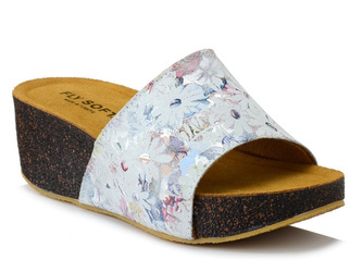 Klapki damskie na koturnie FLY SOFT skórzane