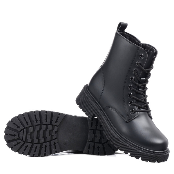 Buty zimowe damskie czarne workery trapery botki ocieplane News 9122