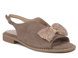 Sandały damskie beżowe S.Barski KV51-014 płaskie zamszowe z ozdobą.