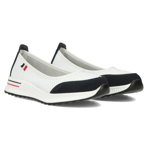 Baleriny damskie skórzane białe na niskiej platformie Filippo DP6134/26