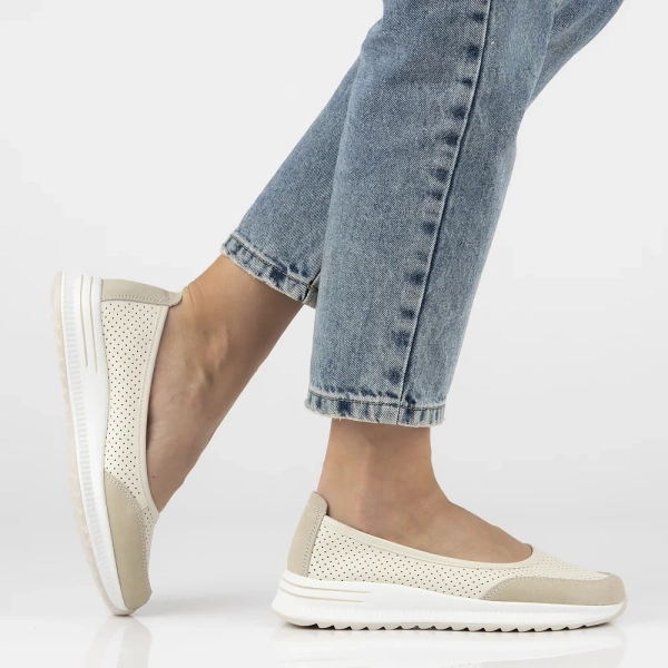 Baleriny damskie Filippo DP6134/26 skórzane beżowe na niskiej platformie