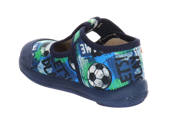 Kapcie chłopięce do przedszkola szeroki nosek profilowane Milami 226