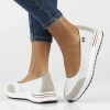 Baleriny damskie skórzane białe na niskiej platformie Filippo DP6134/26