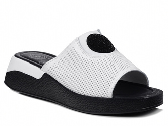 Klapki damskie letnie biało-czarne Evento 8479 na platformie skórzane