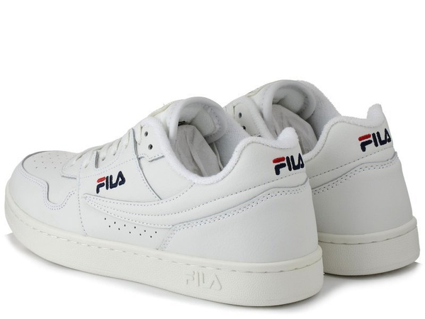 Białe buty sportowe Fila Arcade Low damskie sneakersy skórzane