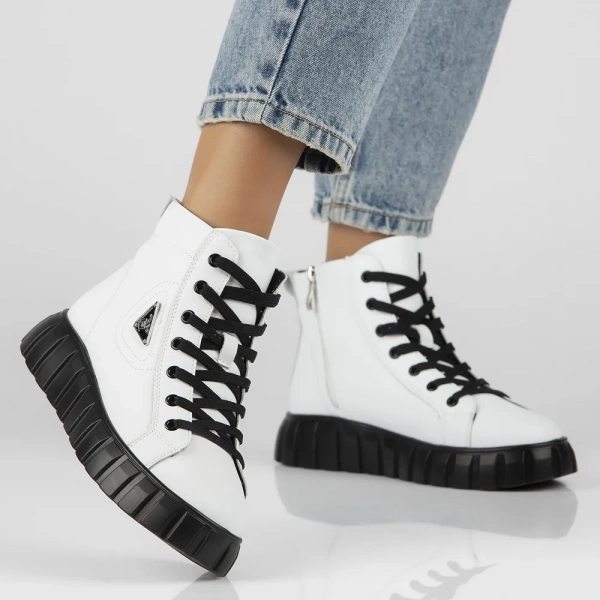 Botki damskie skórzane na platformie Filippo DBT4146 białe jesienne