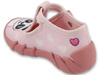 Kapcie dziewczęce różowe Befado 110P520 domowe do przedszkola na zapinki