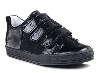 Buty dziecięce czarne na rzepy Kornecki 6286